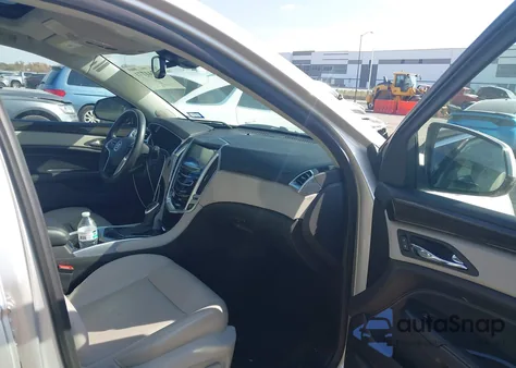 2015 Cadillac Srx Luxury Collection z USA, uszkodzony, nr VIN 3GYFNBE36FS576665